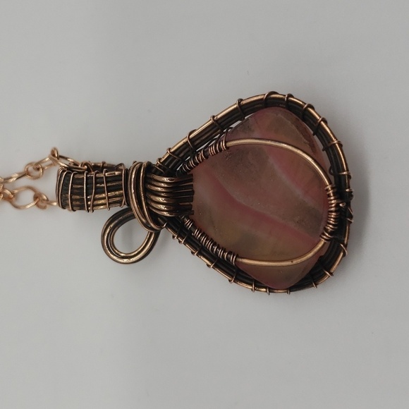 737- Red Agate Stone Tree Of Life Wire Wrapped Pendant Necklace Handmade NWT - Picture 4 of 12